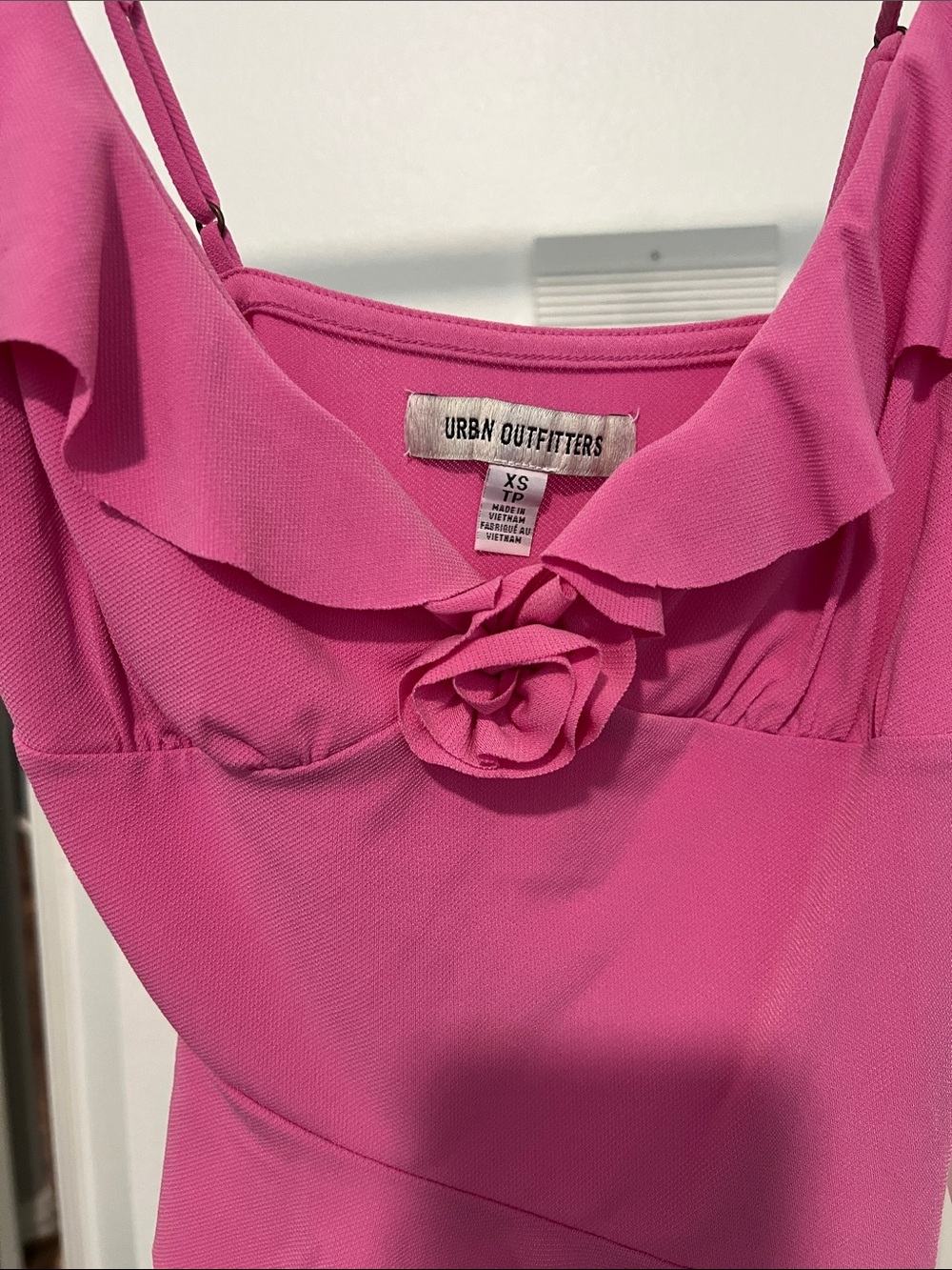 Urban Outfitters Pink Ruffle Camisole Top size xs - Picture 3 of 6
